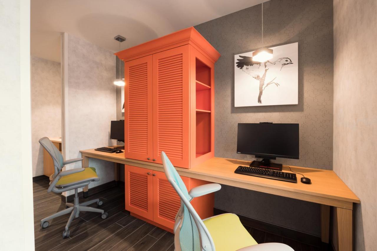 Home2 Suites By Hilton Quebec City Exterior photo