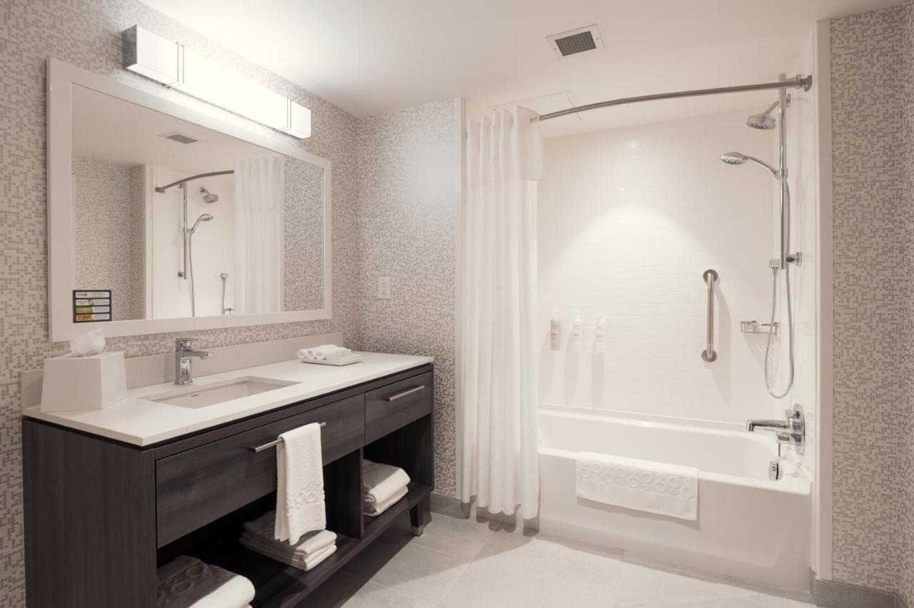 Home2 Suites By Hilton Quebec City Exterior photo