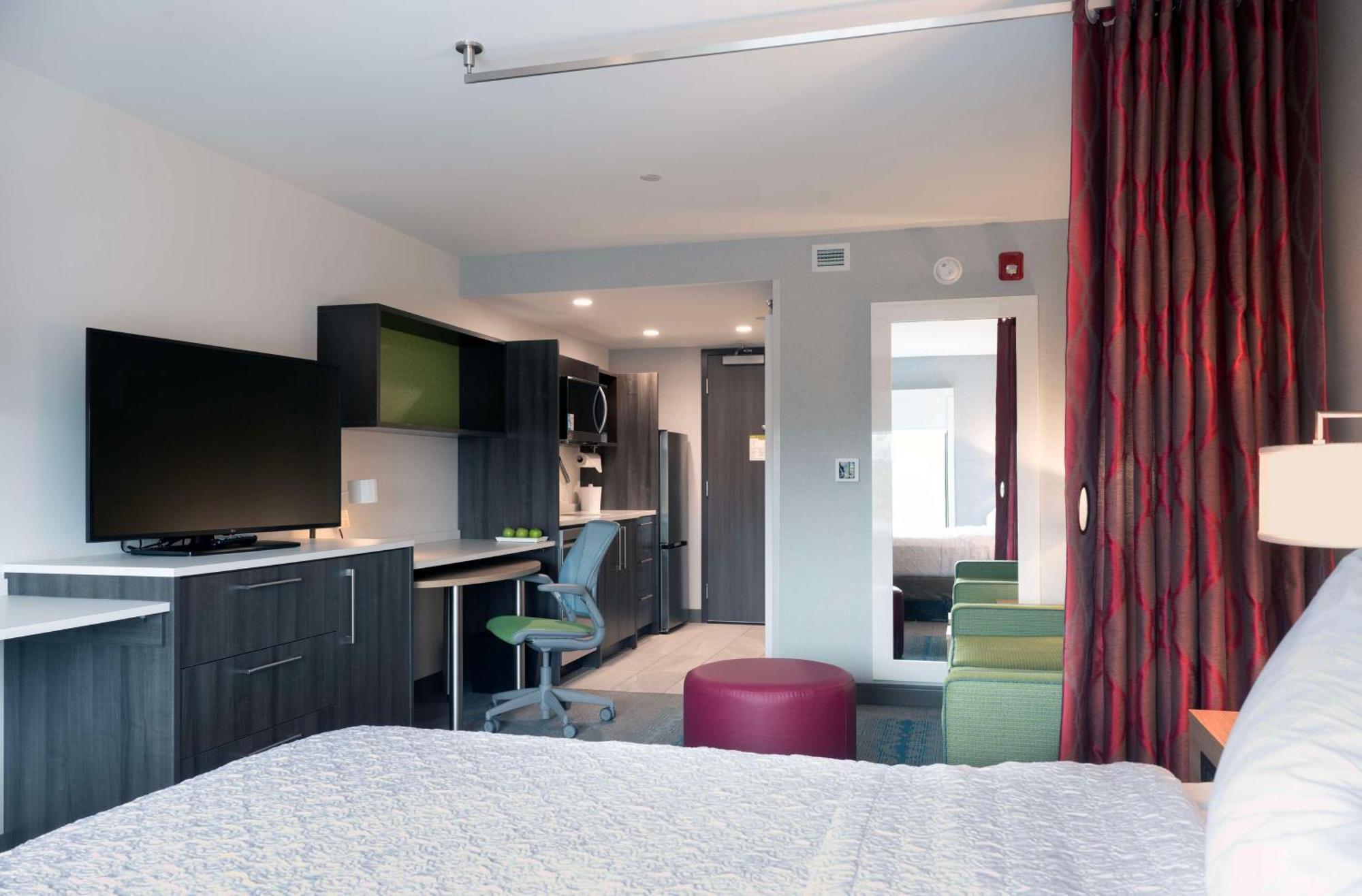 Home2 Suites By Hilton Quebec City Exterior photo