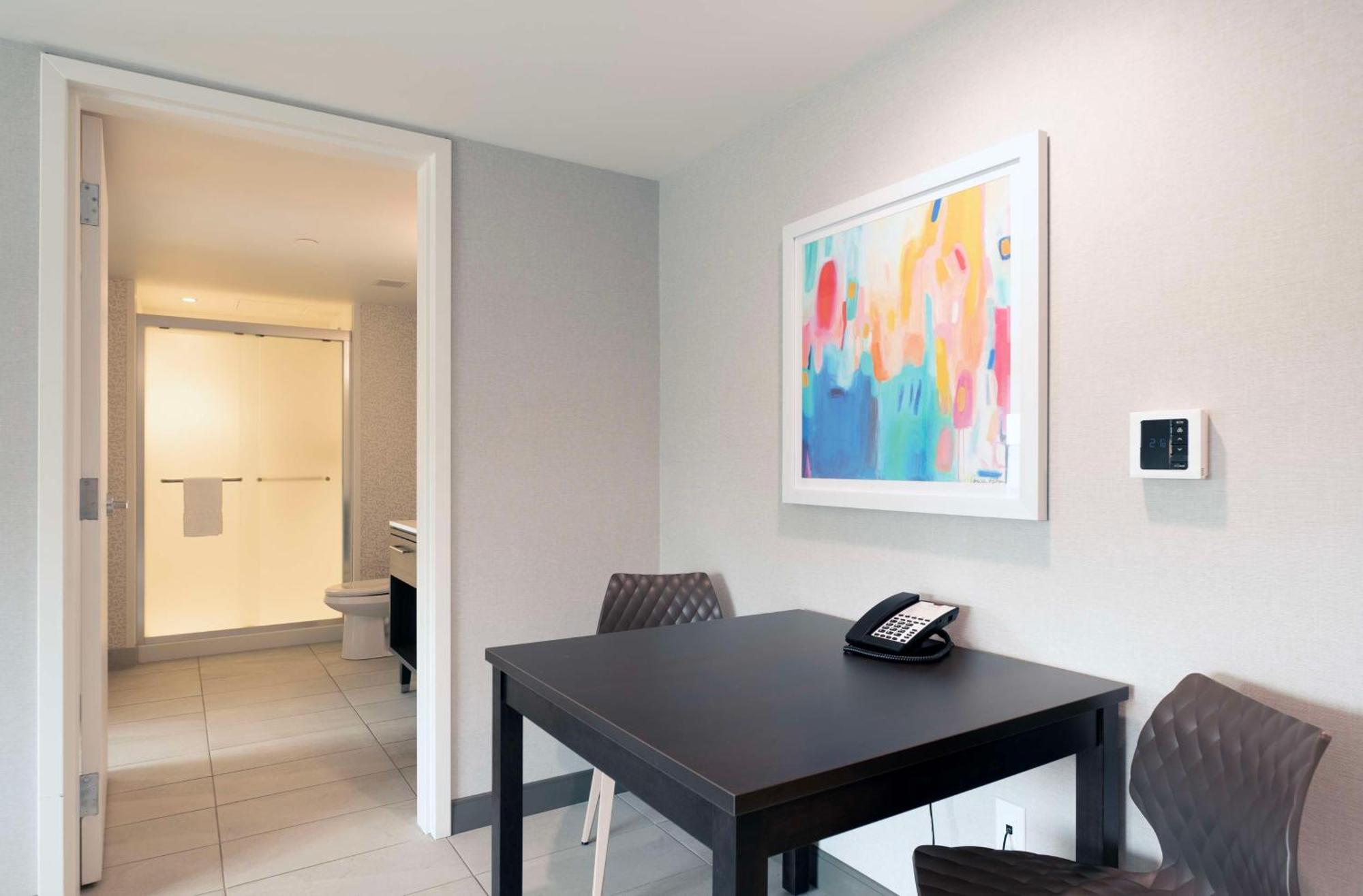 Home2 Suites By Hilton Quebec City Exterior photo